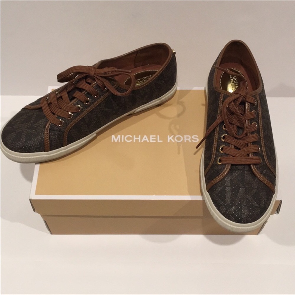 Michael Kors Boerum Sneakers - Picture 4 of 6